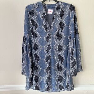 🎁5/$25 Buddy Love Blue Gray Black Snakeskin Print Bell Sleeve Shirt Dress